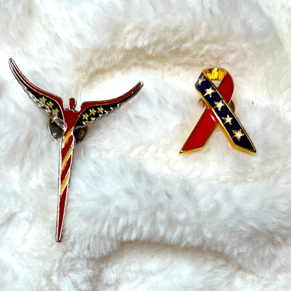 Steven Lavaggi designer American angel apparel pin & patriotic ribbon pin❣️ - Picture 2 of 6